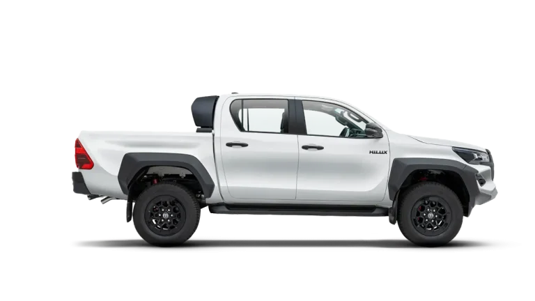 Super White II / Attitude Black Mica₱2,480,000 MSRP